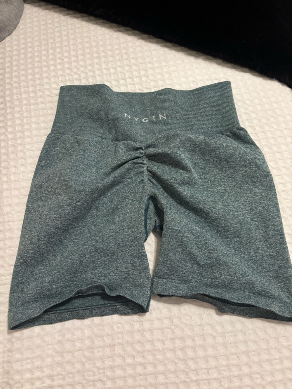 NVGTN scrunch High-Waist Seamless Shorts in forest Green